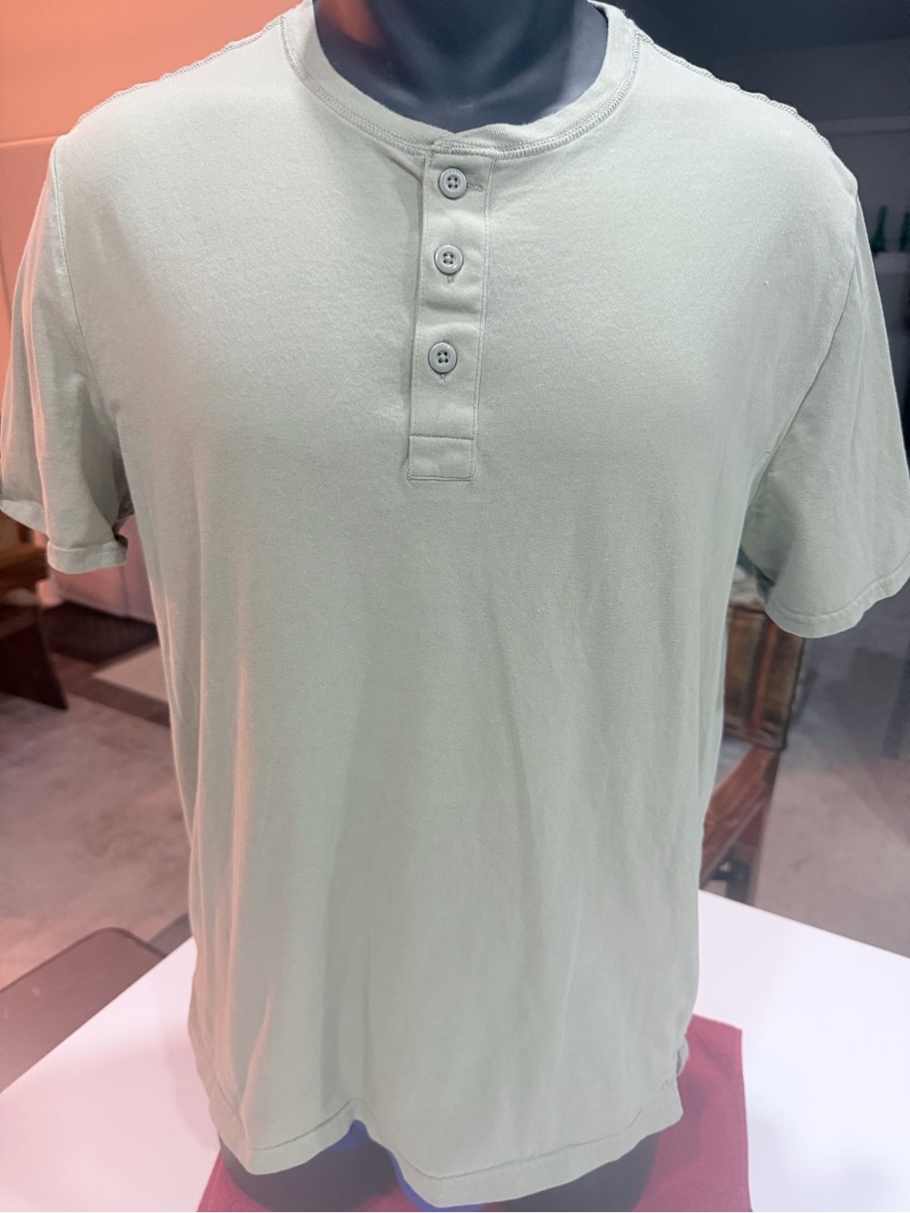 GAP Men's Short-Sleeve Henley in Sage Green